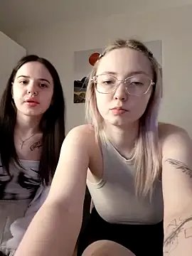 caressyourself from StripChat