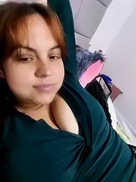 CARITOMIO from StripChat
