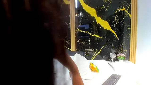 CarlieLyn from StripChat