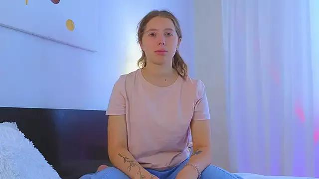 CatherineRichards from StripChat