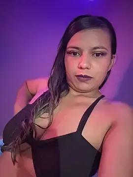 cattia_11 on StripChat 