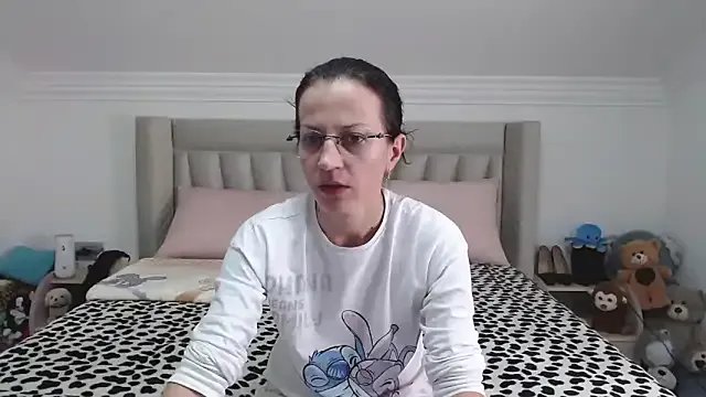 CatWoman0001 from StripChat