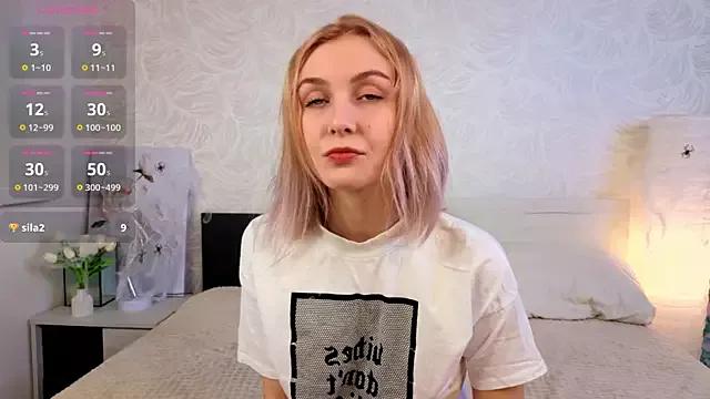 CeIenaLafler from StripChat is Freechat