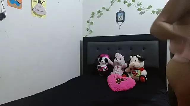 Celeste_Jonas from StripChat