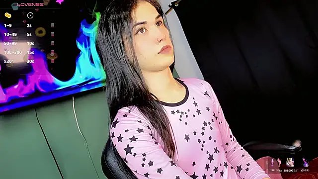 Charming_J from StripChat