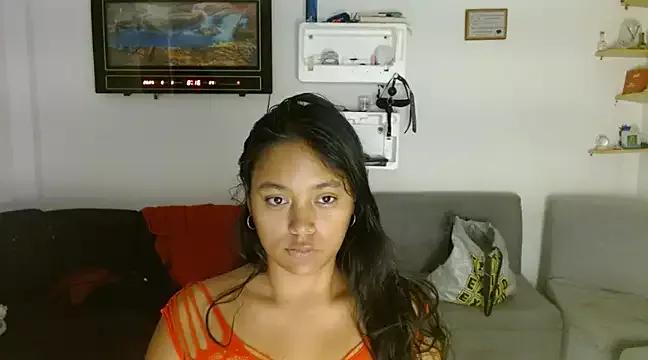 Chiara_petterson from StripChat is Freechat