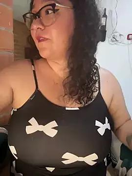 CinnamonCookiez from StripChat