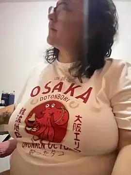 CinnamonCookiez from StripChat