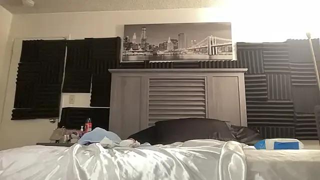 CocaNutt from StripChat