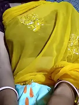 Crazy_Beby143 from StripChat