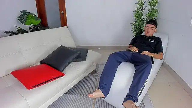 Crazy_nigth01 from StripChat