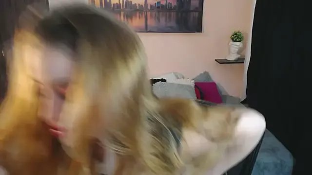 cristal-evanns from StripChat