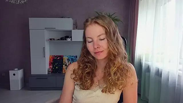 Cuddle_Cat from StripChat