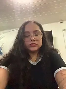 CurlyGirl_1 from StripChat