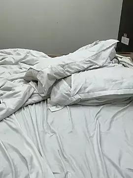 Naked Room Cute-Sakhi 