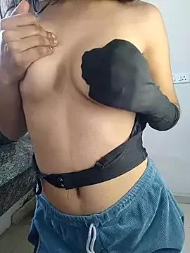 Naked Room Cute_ritu0 