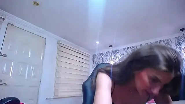 Dafne_castro_ from StripChat