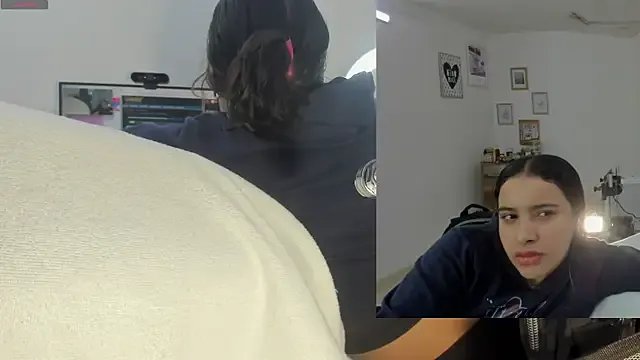 Daki_Ume_ from StripChat