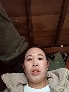 dakota-kis from StripChat