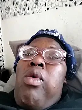 Damm_Bobbies from StripChat