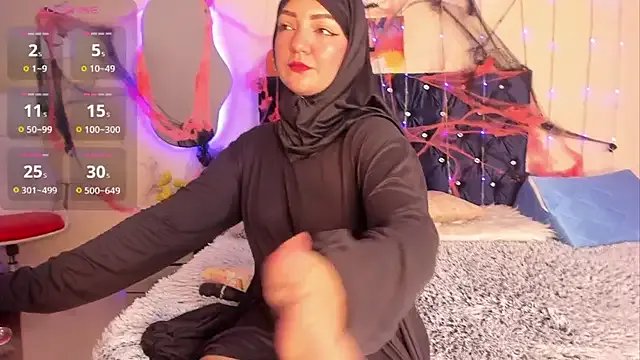 Dana-Alabi from StripChat