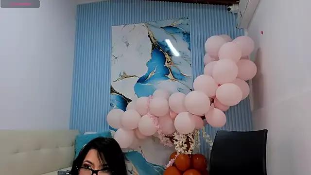 Danniela18_ from StripChat