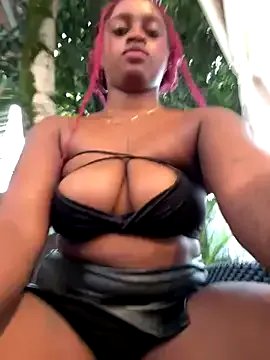 darle_volant from StripChat