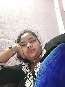 Deborbhavi222 from StripChat