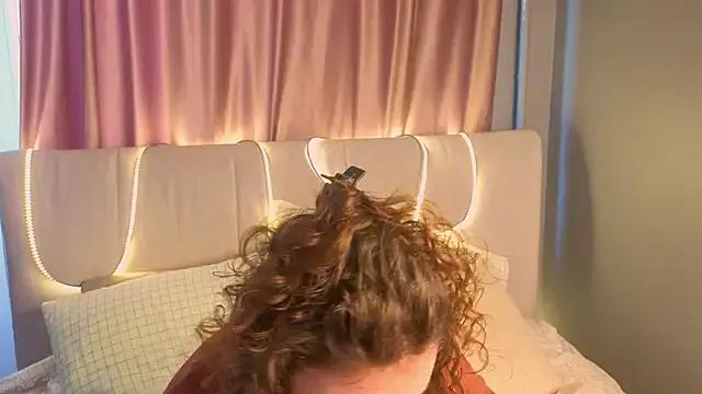 DeneenTurja from StripChat