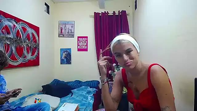 destroy_sexx1 from StripChat