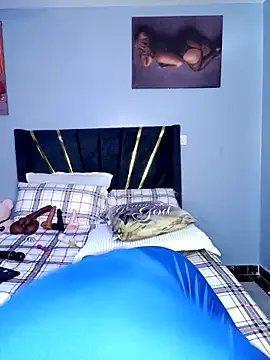 Dette_dimples from StripChat