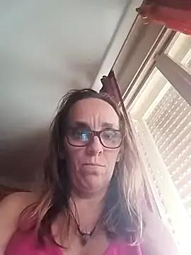 Dettybitch40 on StripChat 