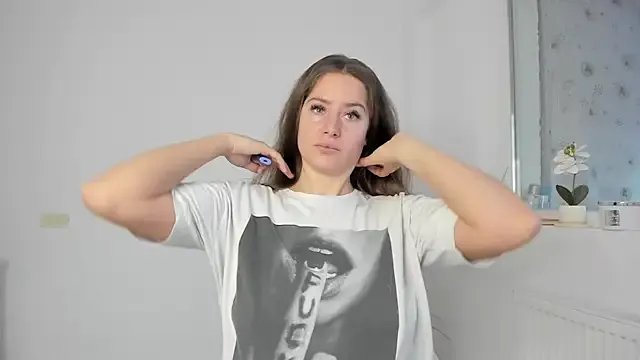 DiamondKay from StripChat