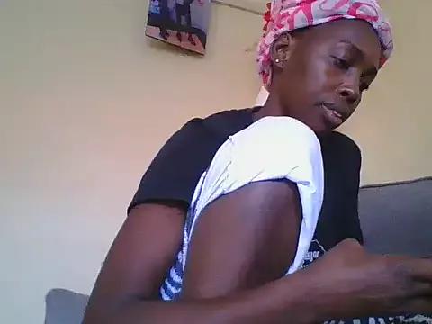 Dizzydose from StripChat