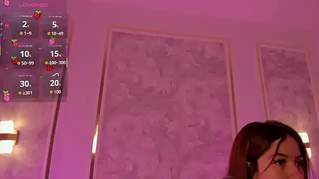 Doll_eyees_ from StripChat