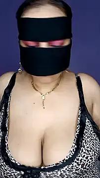 Dolly150 from StripChat