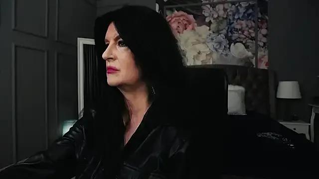 DomMelissaW from StripChat