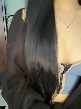 Donna11 on StripChat 