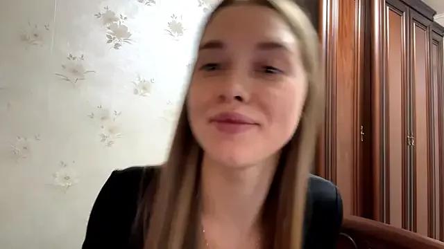 dreams_kitty from StripChat