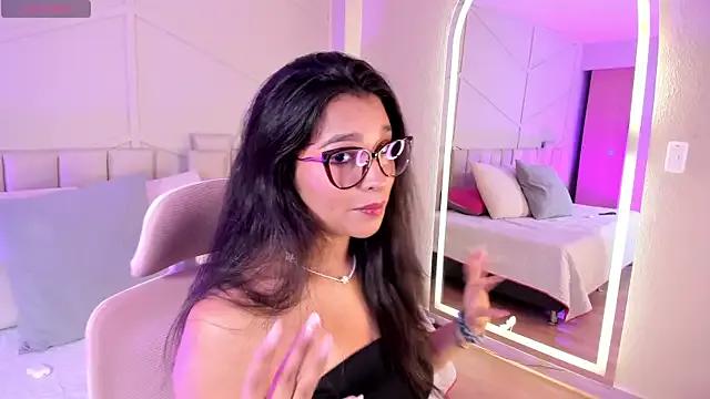 Eimmy_bm from StripChat