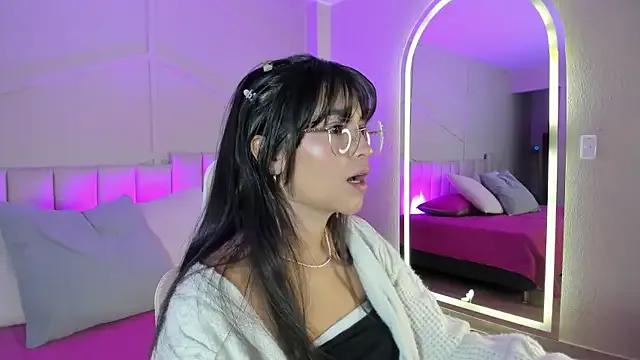 Eimmy_bm from StripChat