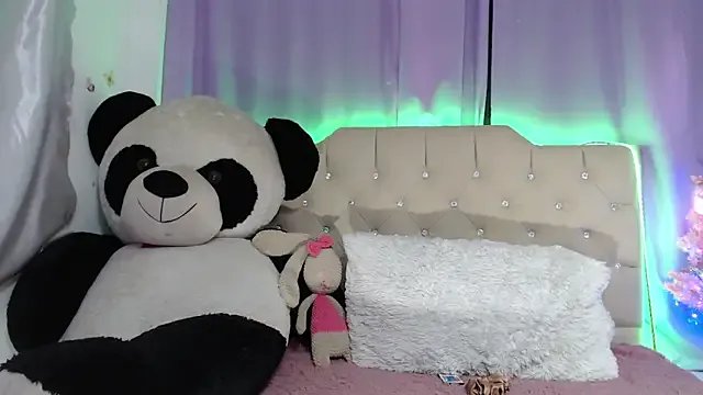 eimyy_rouse from StripChat