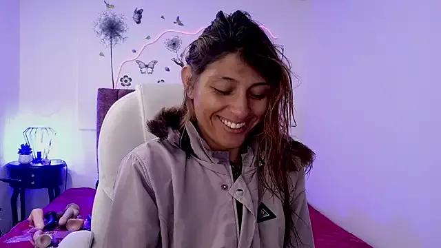 elena_detroya from StripChat