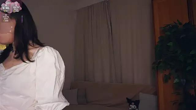 EleneBrach from StripChat