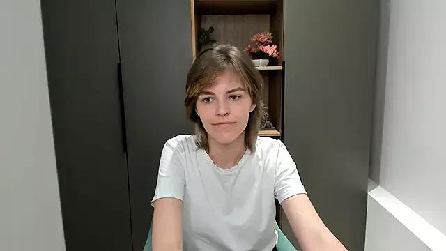 EleneButton from StripChat