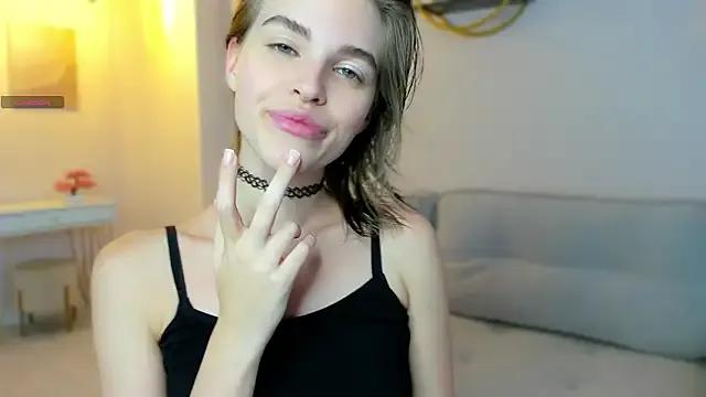 EleneButton from StripChat