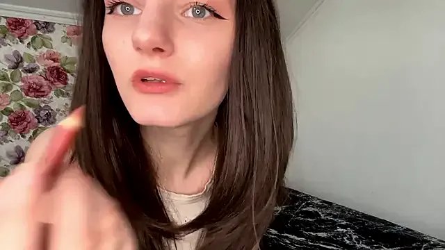  ElizabethKolm chat room