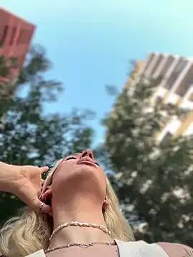 Ella_Charm from StripChat