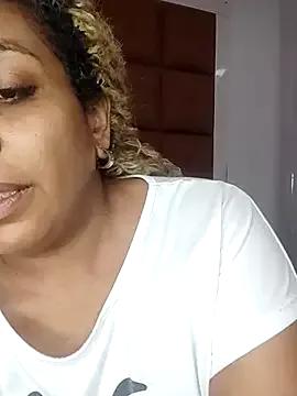 ELLA_KELLY from StripChat