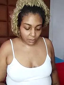 ELLA_KELLY from StripChat